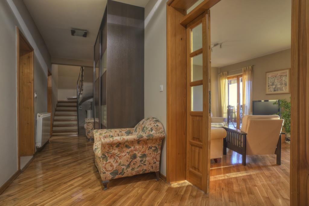 Guest House Zivkovic Sveti Stefan Eksteriør billede