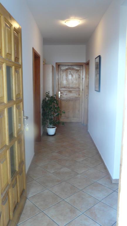 Guest House Zivkovic Sveti Stefan Eksteriør billede